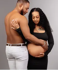 Family maternity portrait